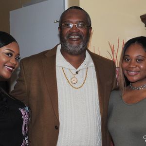 Meet your Posher, Curtis